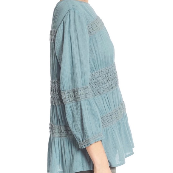 Hinge • Creamy White Embroidered Blouse - Picture 9 of 10